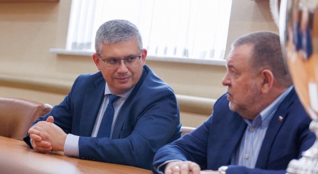 Александр Новиков обсудил с заслуженными спортсменами планы развития баскетбола в Смоленске